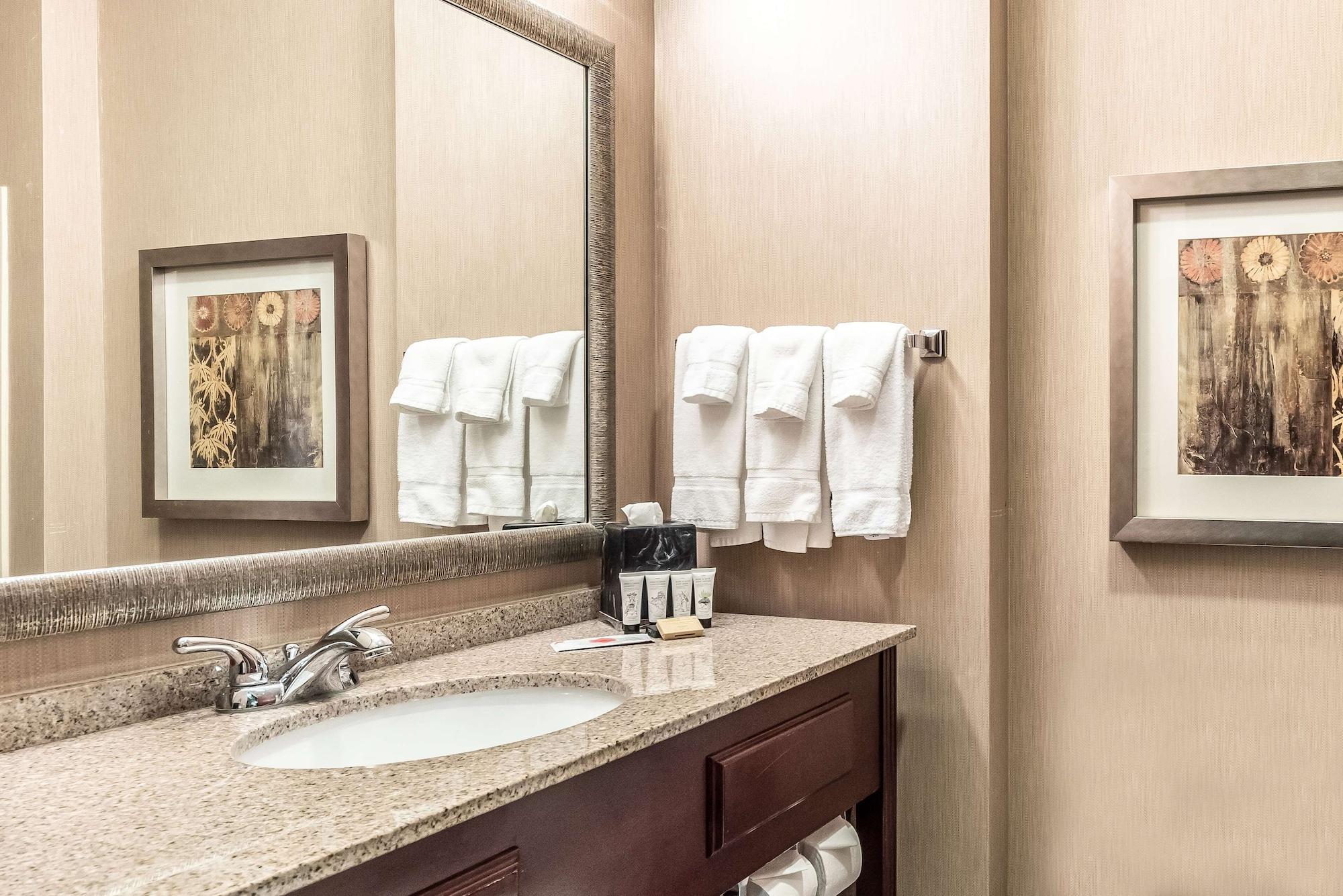 Red Lion Inn & Suites Mineral Wells Exteriér fotografie