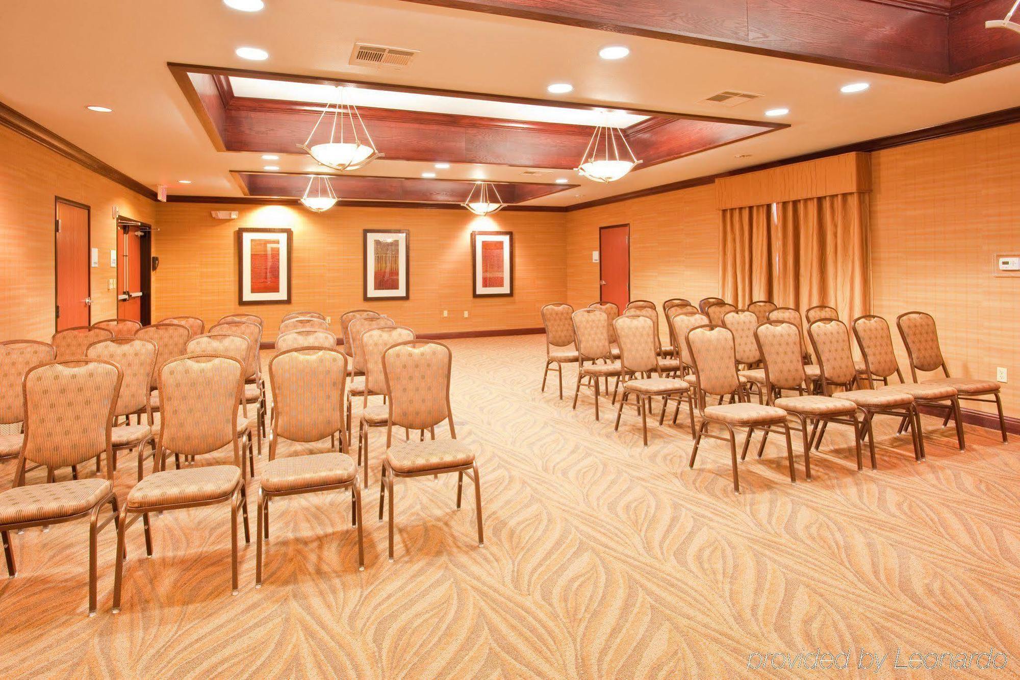 Red Lion Inn & Suites Mineral Wells Exteriér fotografie