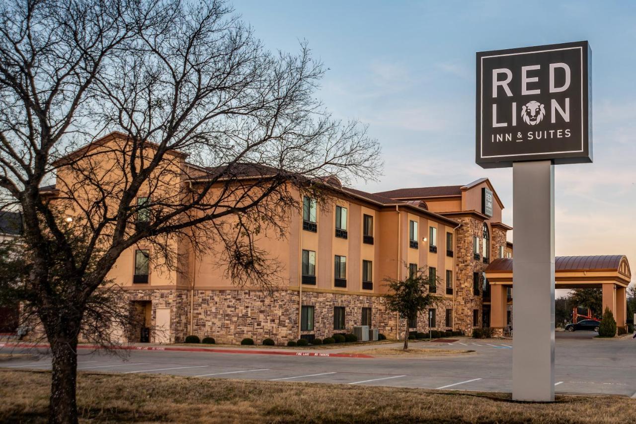 Red Lion Inn & Suites Mineral Wells Exteriér fotografie